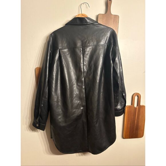 Bagatelle Black Long Sleeve Button Up Faux Leather Shirt Jacket Shacket Medium - Picture 2 of 5